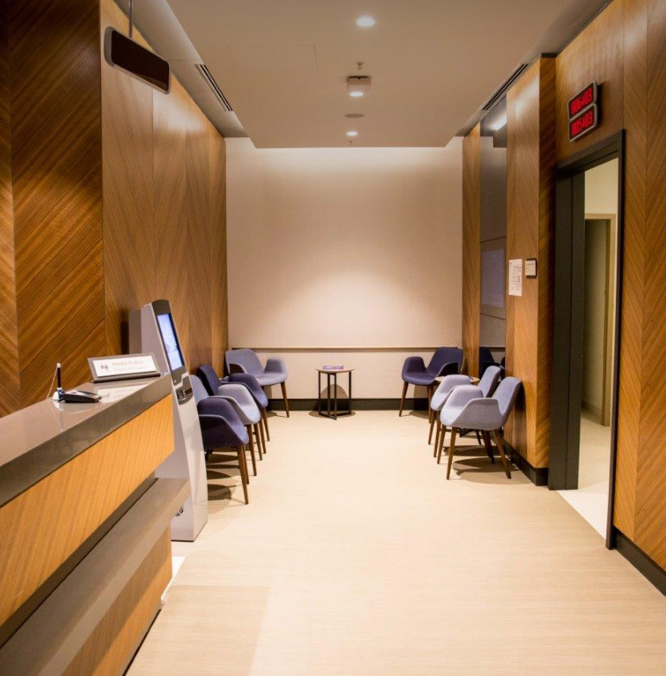 Clinicana clinic waiting room in Istanbul